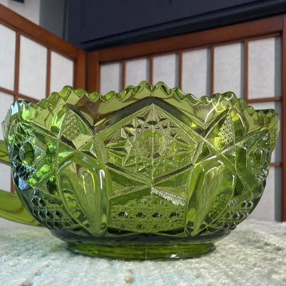 Vintage Olive Green L.E. Smith Glass Hobstar Nappy Candy Dish Scalloped Rim